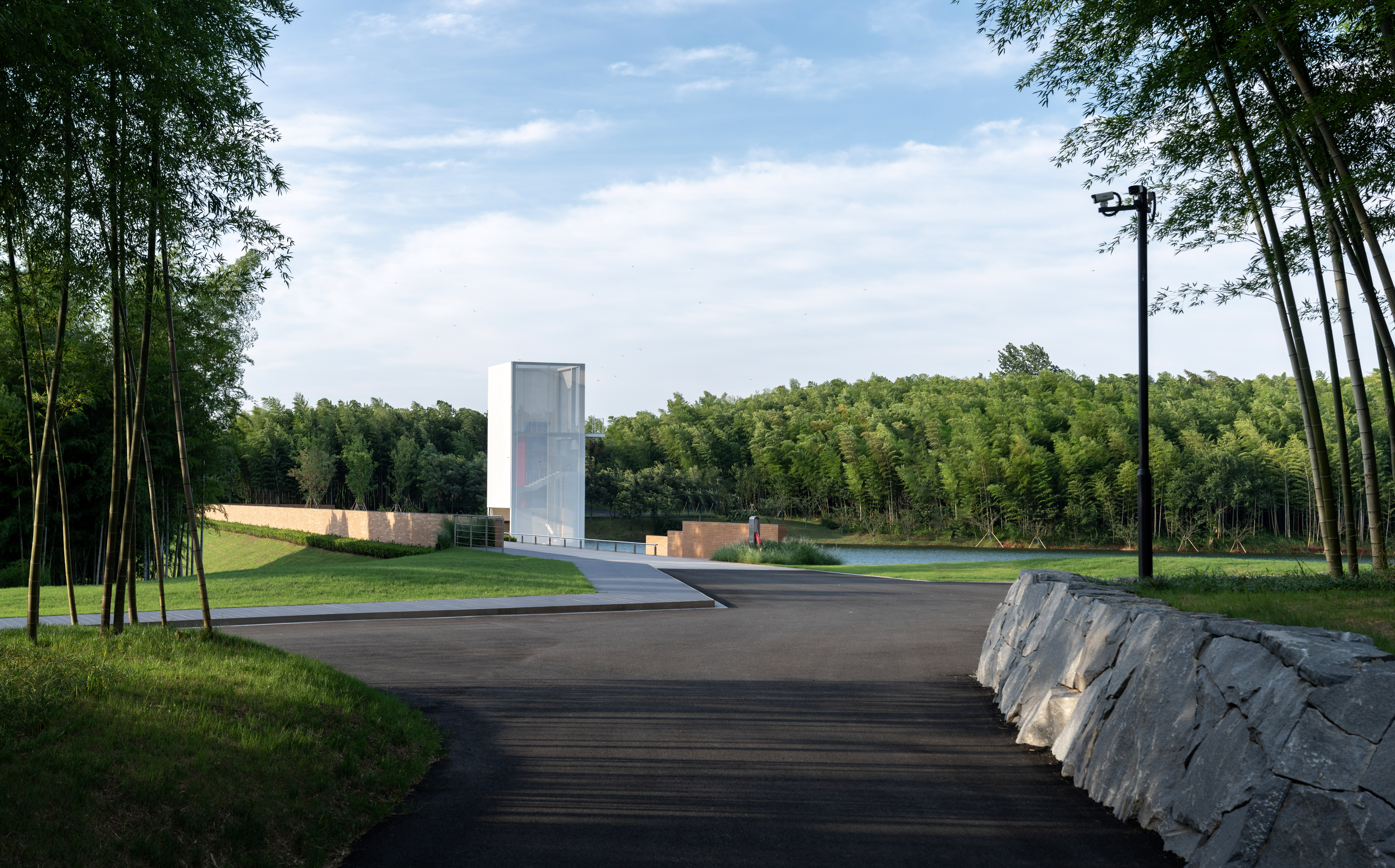 荒野中的明灯 · 宜兴窑湖镇青鱼湖公园丨Change Studio-18