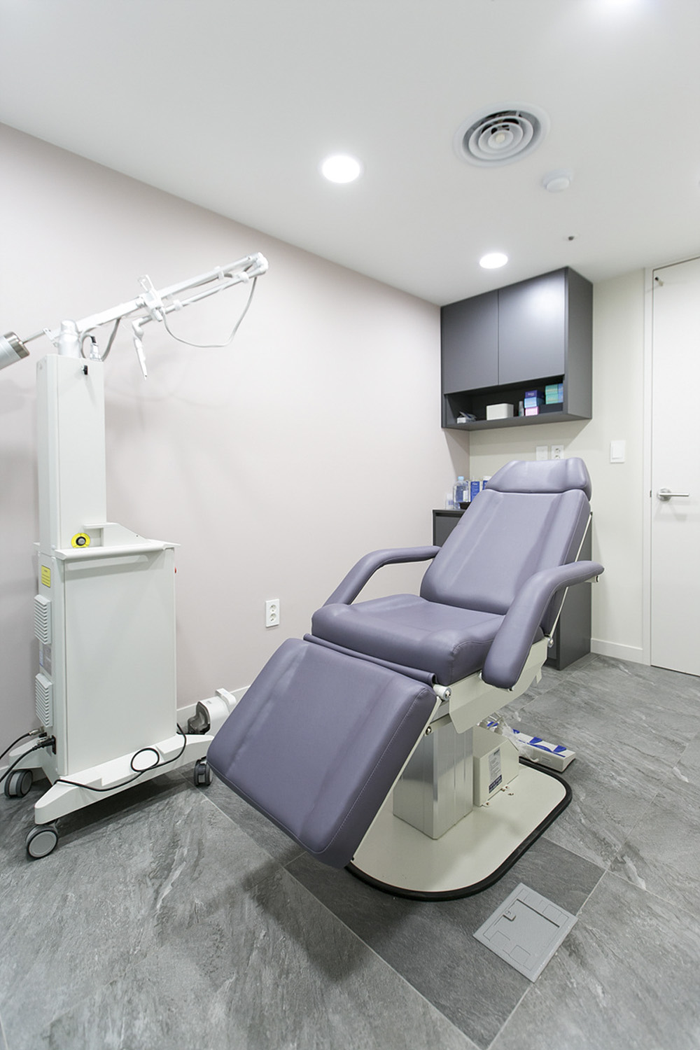 首尔 100 坪高级整形外科医院室内设计赏析-9