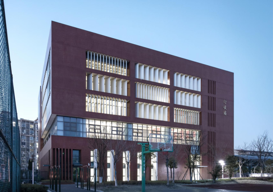 常州三中“一纽带,一绿轴”创新校园设计丨中国常州丨华南理工大学建筑设计研究院有限公司-12