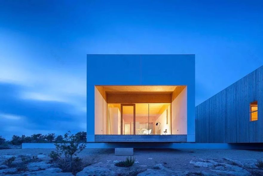 岩石上的住宅--木头做的房子 mariàcastelló-68