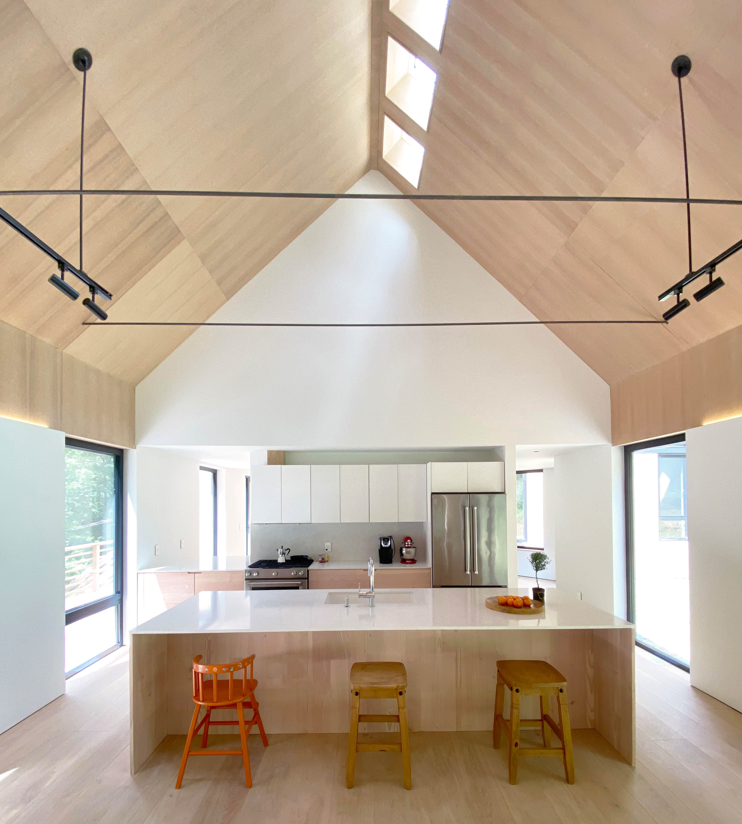 CorkHaven | 用现代手法重塑 1937 年的老房子-1