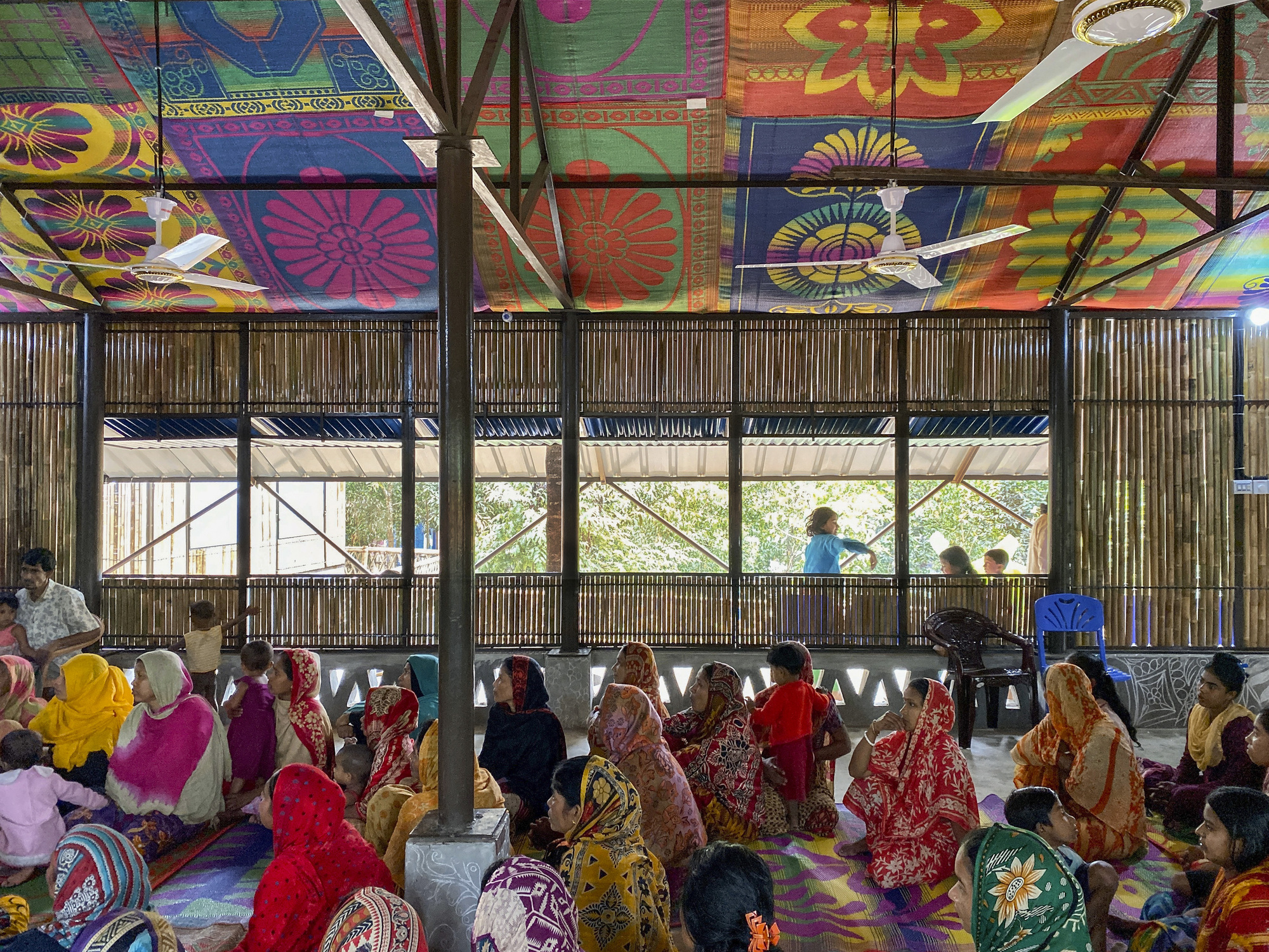 Integrated Community Center in Hindu-paraRohingya Refugee Camp / Rizvi Hassan-40