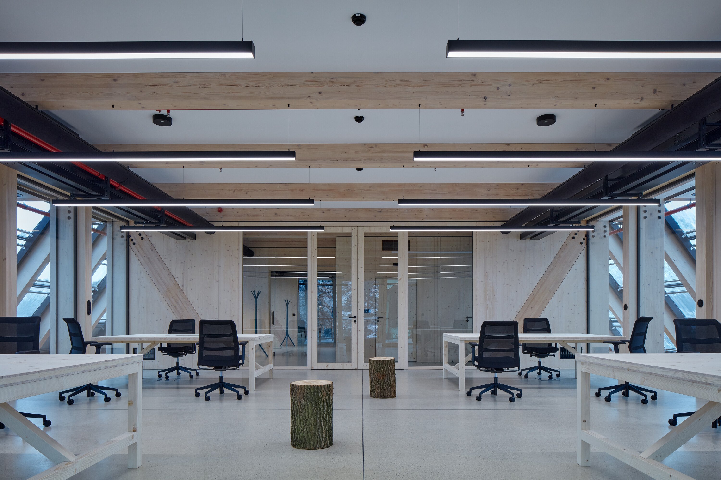 Klouboucká 森林总部丨俄罗斯丨Mjölk architects-25