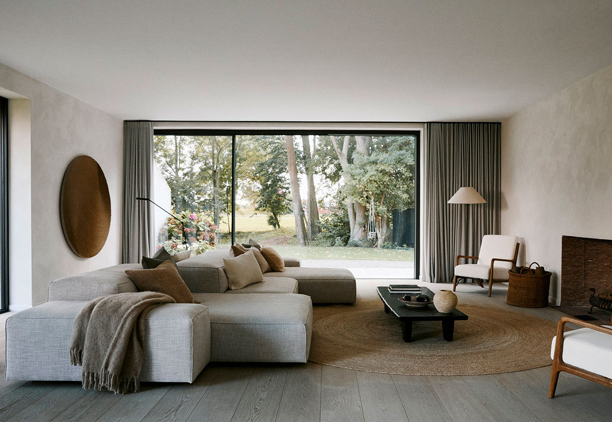 自然极简与永恒美学 | Zara Home 打造的宁静别墅-1