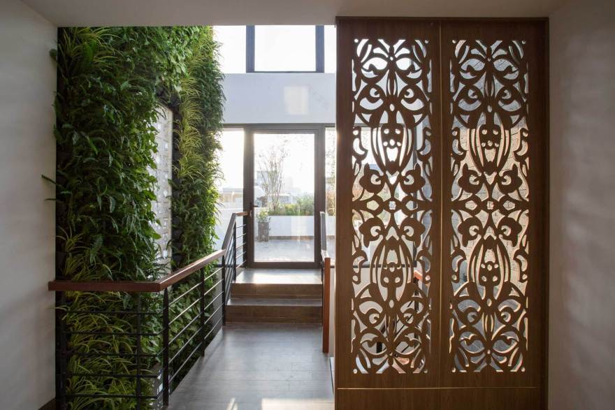 越南联排别墅的绿色生活空间-51