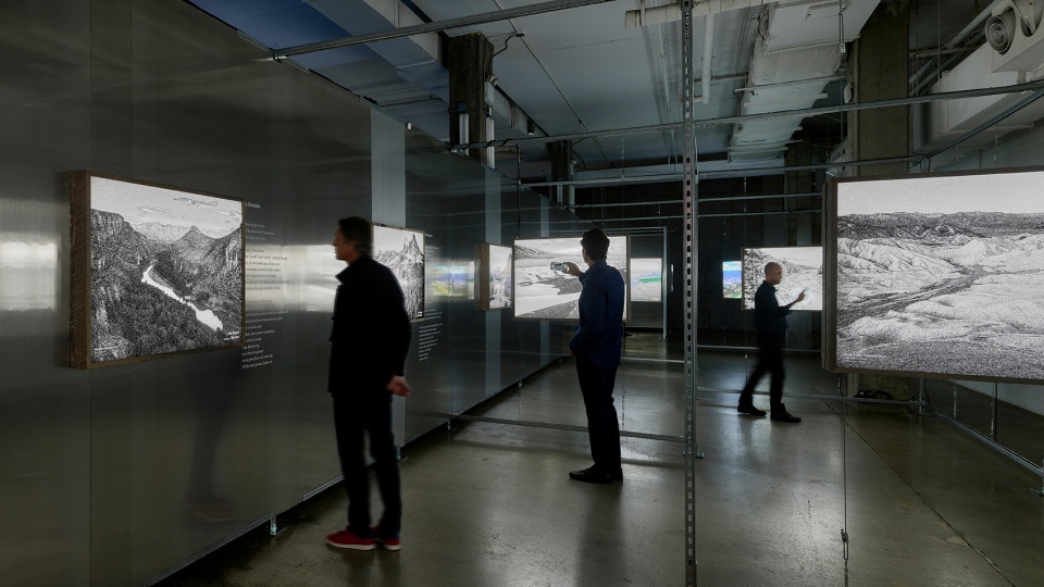 《A Species Between Worlds》展览空间设计丨MESH Architectures-9