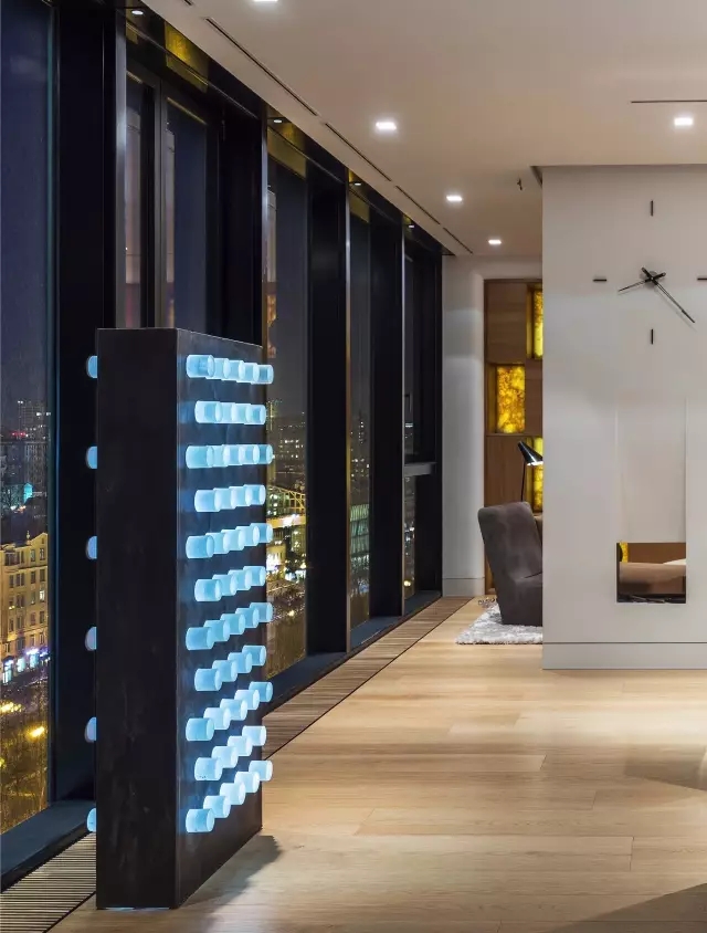 俄罗斯 380㎡简约精致豪宅 | 功能布局与艺术品相得益彰-16