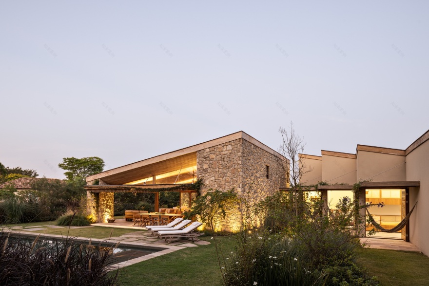 VLP住宅;VLP房屋(注:由于VLP可能是特定的缩写,在没有更多背景信息时,仅从字面翻译为住宅或房屋,若VLP有特定含义,需根据具体语境进一步确定) 丨巴西丨Pascali Semerdjian Arquitetos-48