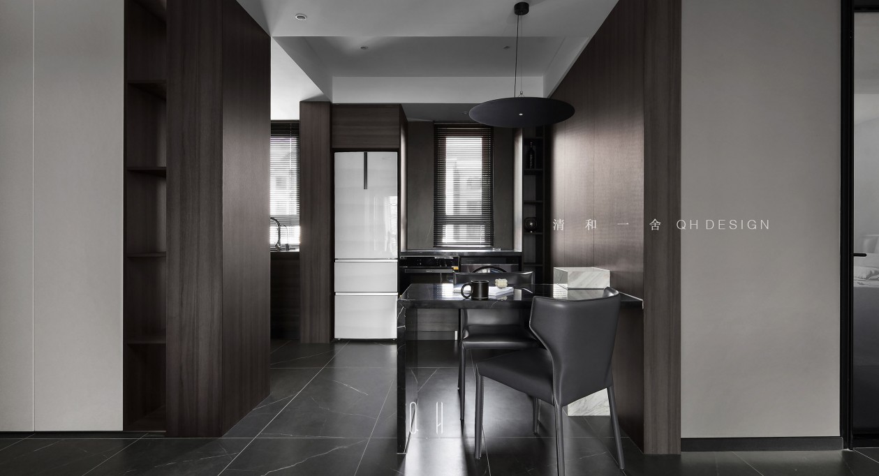 黑色百叶帘下的静谧空间丨中国天津丨Q.H DESIGN TEAM-23