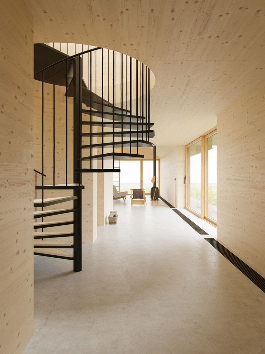 Island Refuge on Atlantic Coast / WOJR: Organization for Architecture-12