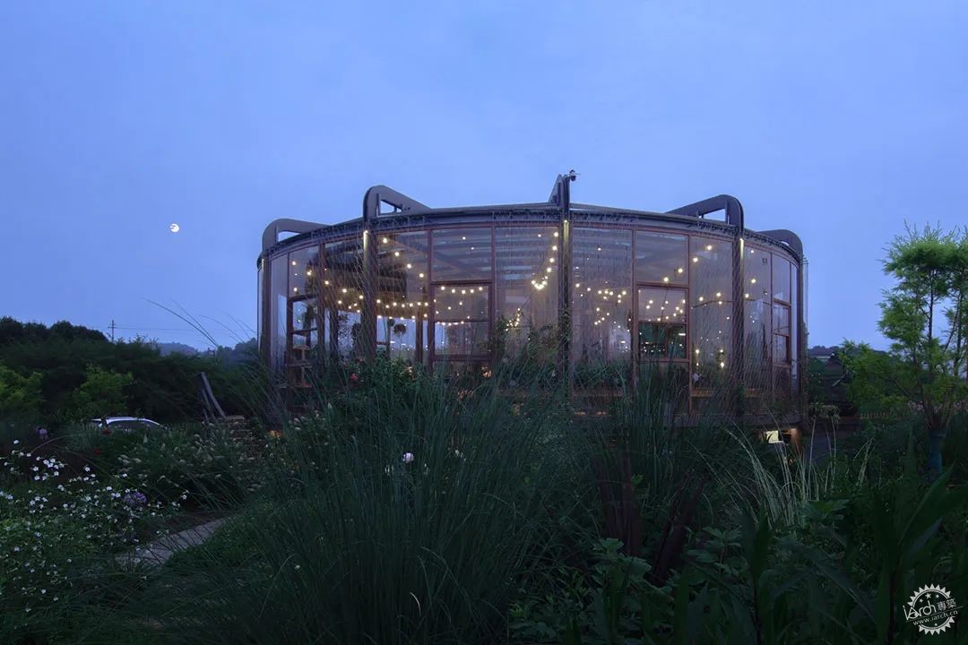 江小白乡村俱乐部 | 现代建筑与自然的共生-79