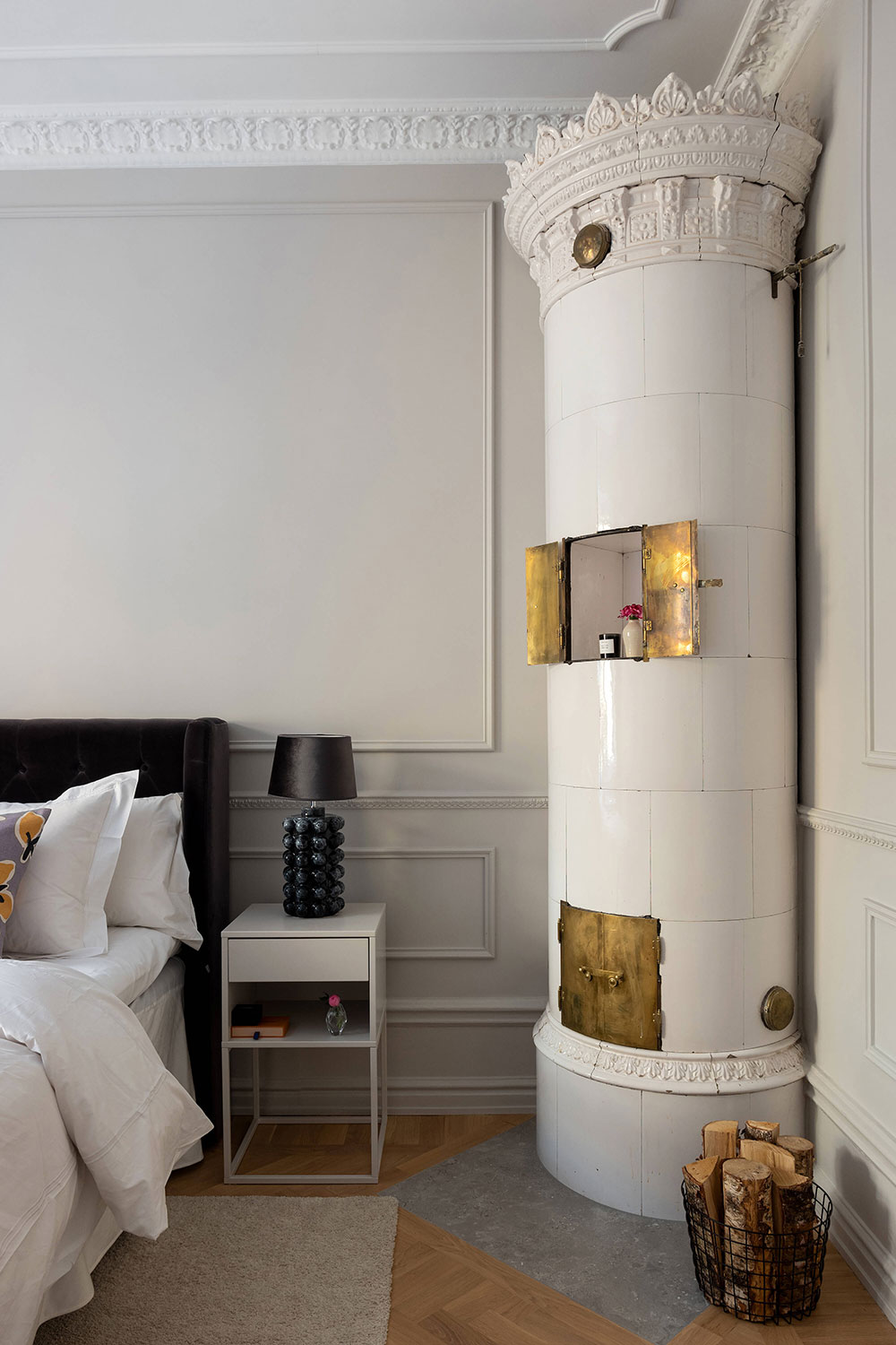 斯德哥尔摩优雅公寓 | 古典与现代的完美融合-18