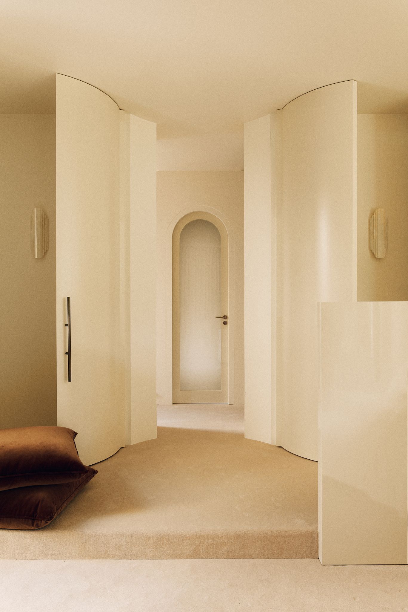 巴黎400平米单色弧形公寓丨法国巴黎丨Marika Dru及其团队Atelier MKD-41