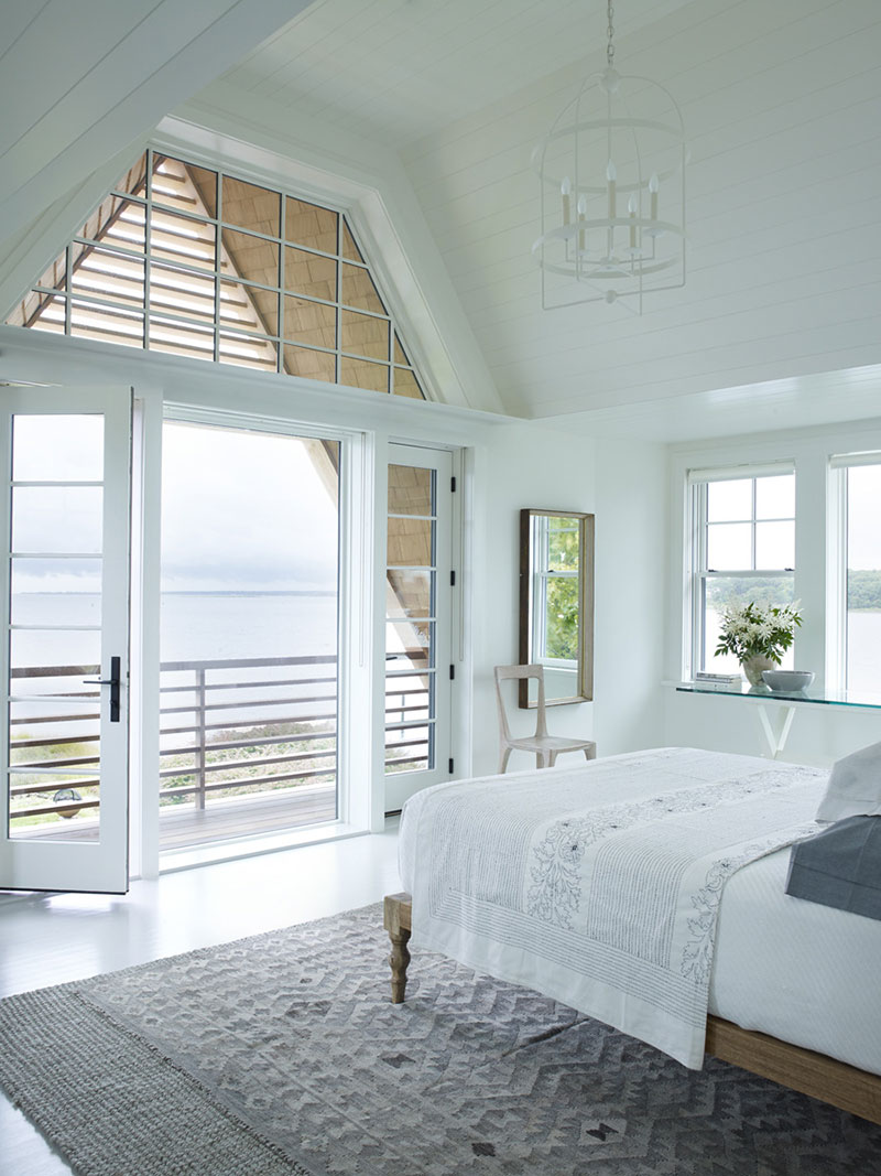 Rhode Island 奇异湖畔小屋，美式传统风格与自然材料的完美融合-13