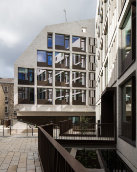 爱尔兰印刷厂广场丨Mccullough Mulvin Architects
