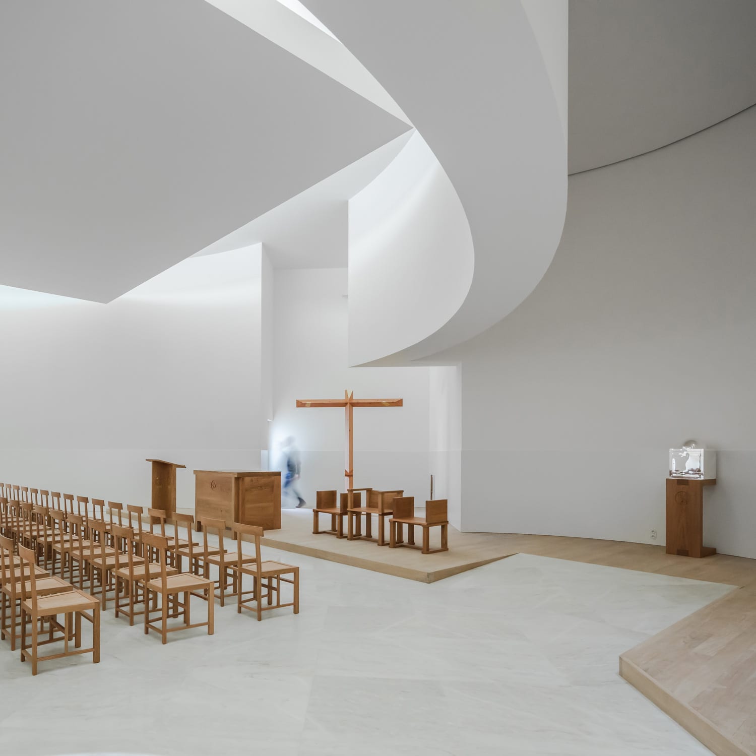 圣雅克德兰教堂丨法国雷恩丨阿尔瓦罗·西扎-0