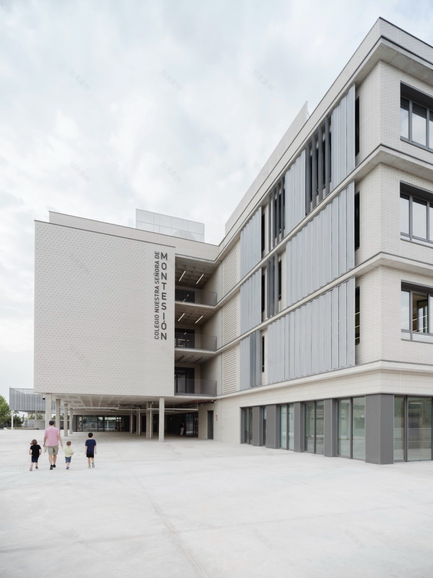 松莫伊克斯教育中心丨西班牙丨GRAS Reynés Arquitectos-28