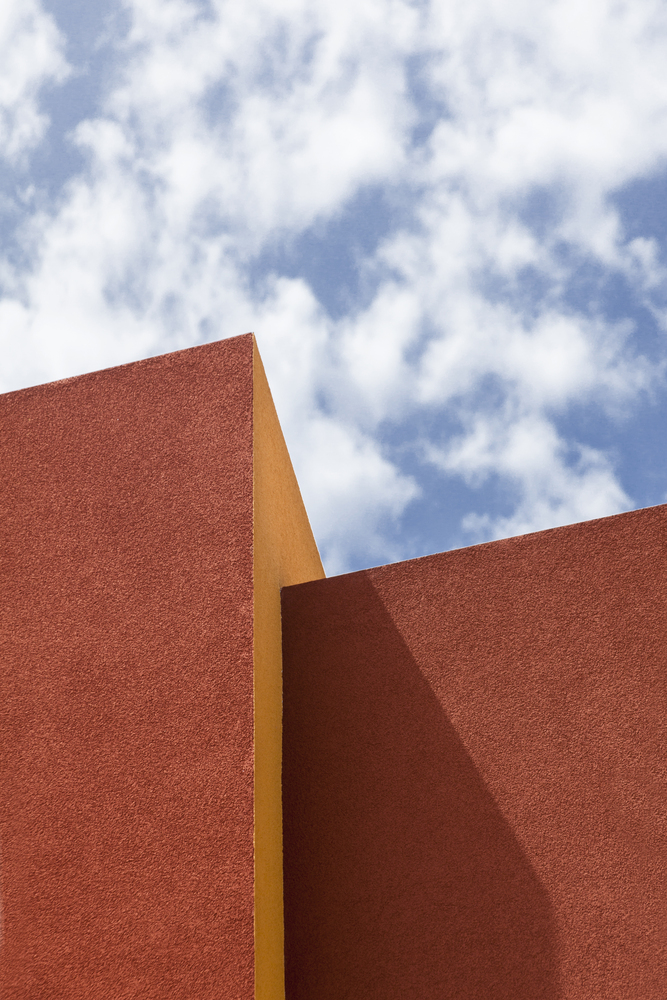 500 平米空间变形记 · 希腊 Psychiko 老旧住宅的现代重生-34