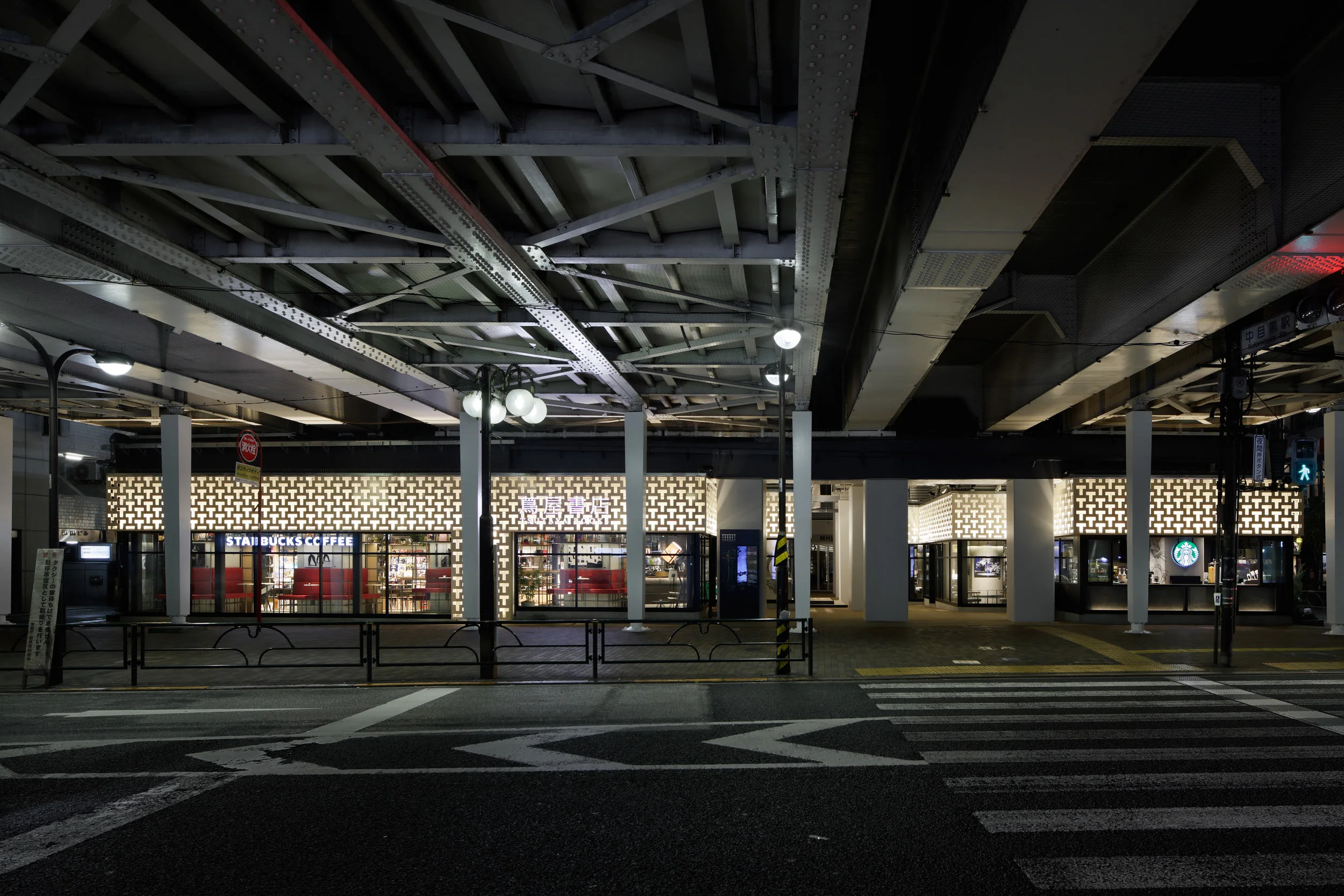 中目黑茑屋书店丨日本东京丨Klein Dytham architecture-5
