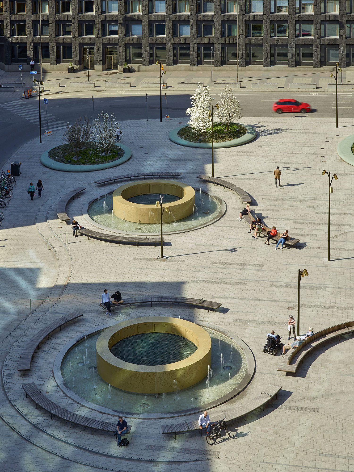 瑞典斯德哥尔摩 Brunkebergstorg 广场景观设计-5