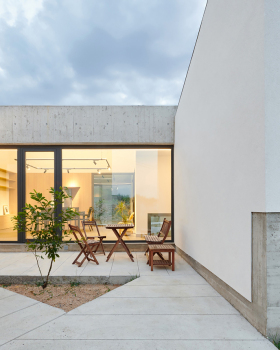 西班牙 Litago 山景别墅丨Sebastián Arquitectos