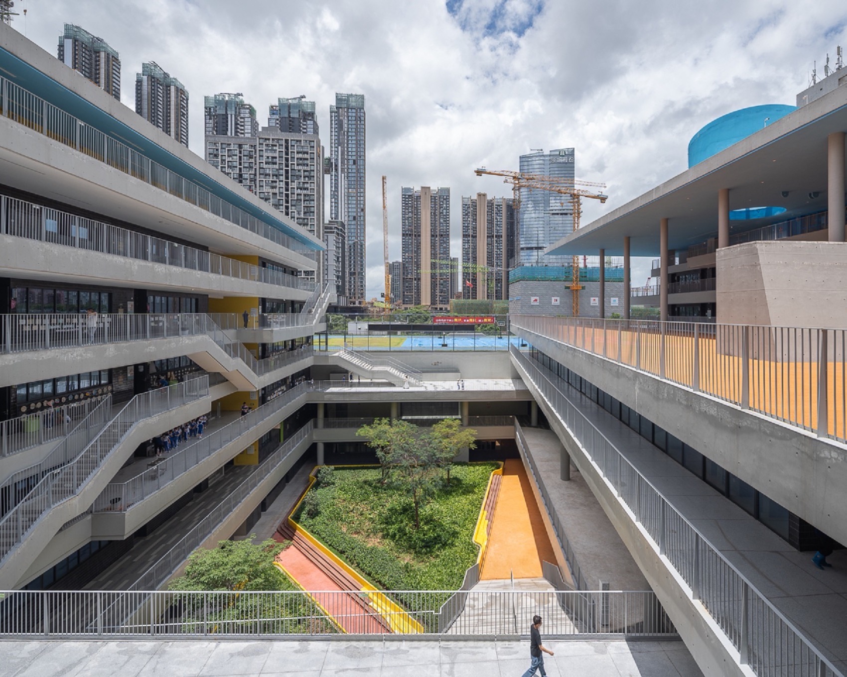 深圳福田绿洲小学丨中国深圳丨悉地国际东西影工作室-27