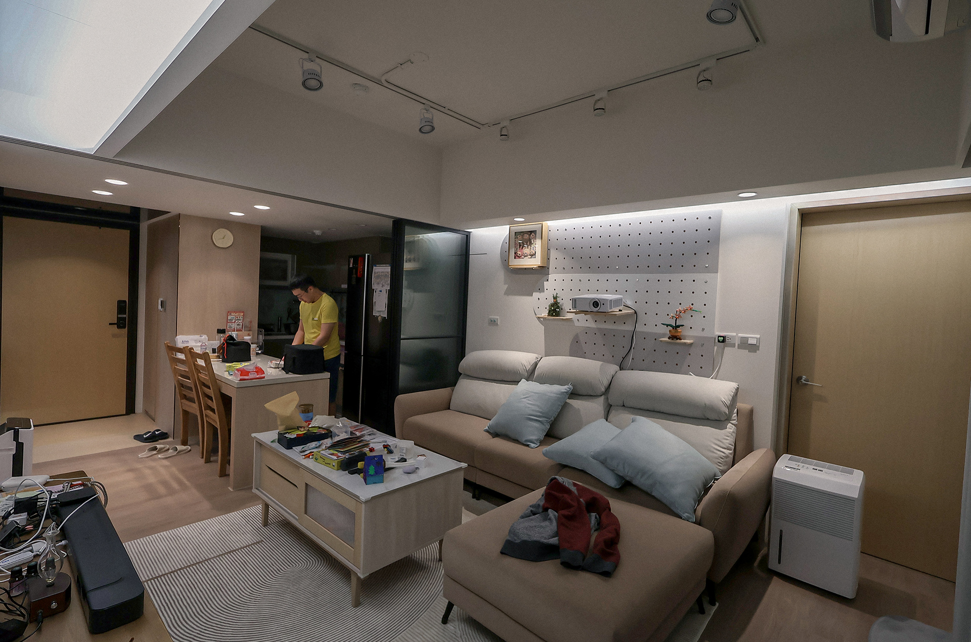 一家酒吧屋 ｜ 太空石板中式住宅丨中国台湾-22