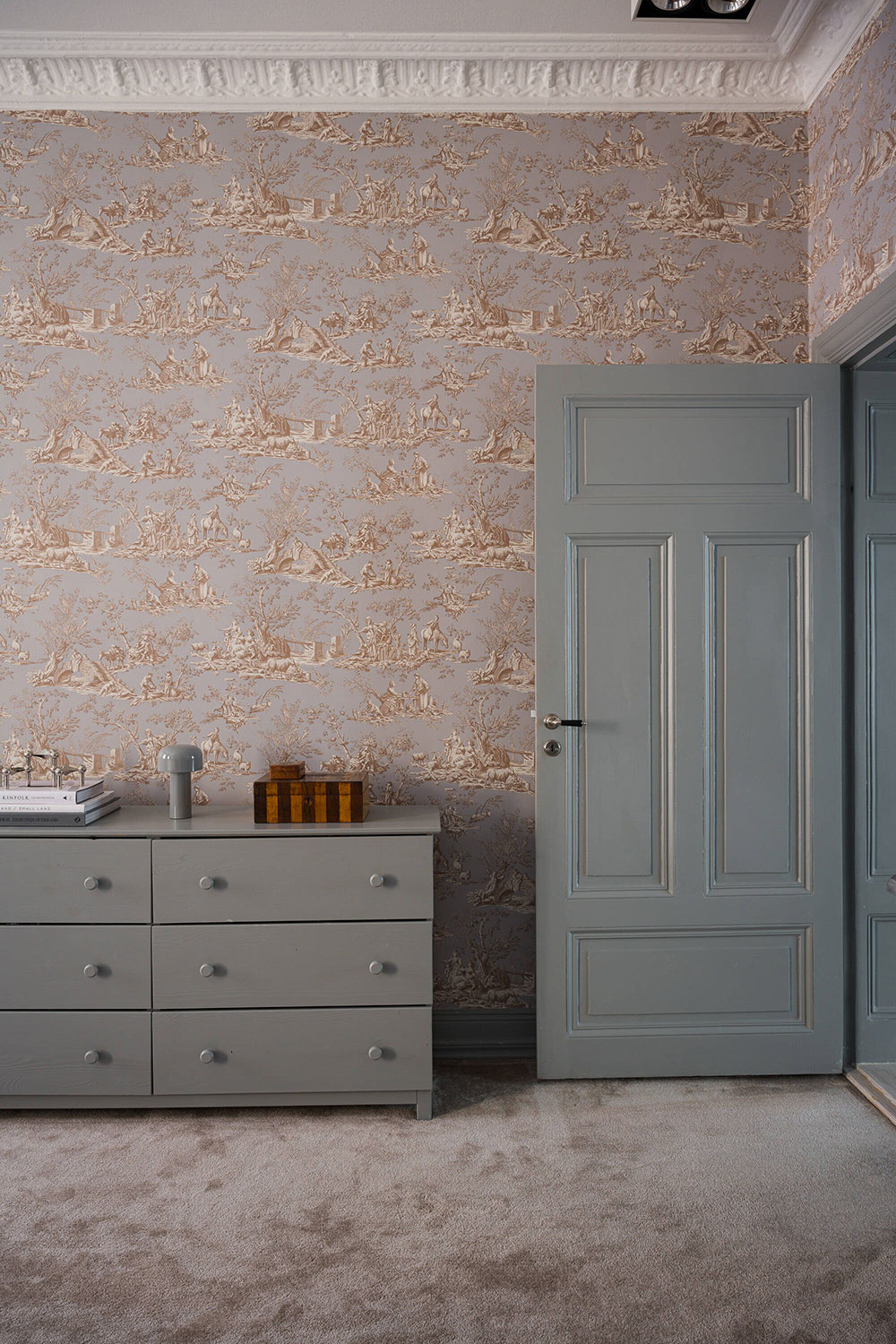 瑞典灰色与米色公寓,尽显北欧设计之美-12