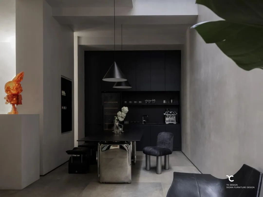 黑白灰的现代轻奢 · 龙悦湾别墅设计丨TK 设计&之和家居-79