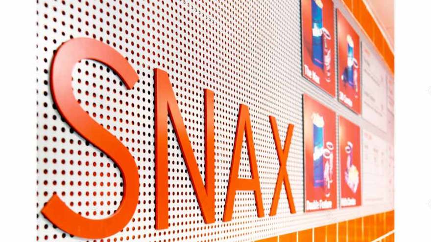 IMAX 剧院革新设计 | 现代明亮、挑战传统-5