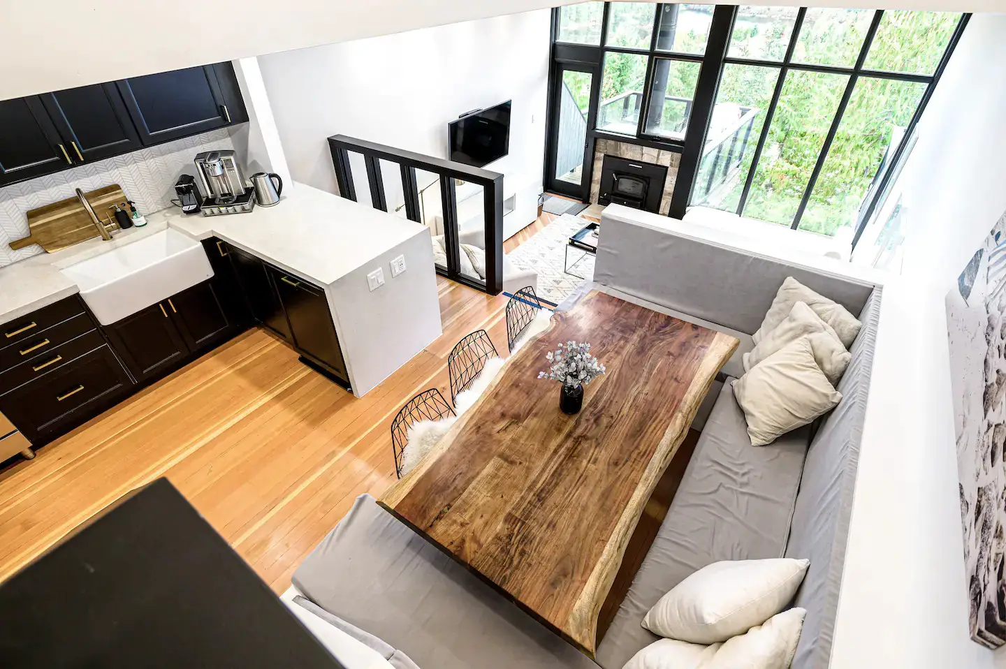 山中摄影师的灰色避世之作 | 加拿大哥伦比亚省的 Sundance Whistler-4