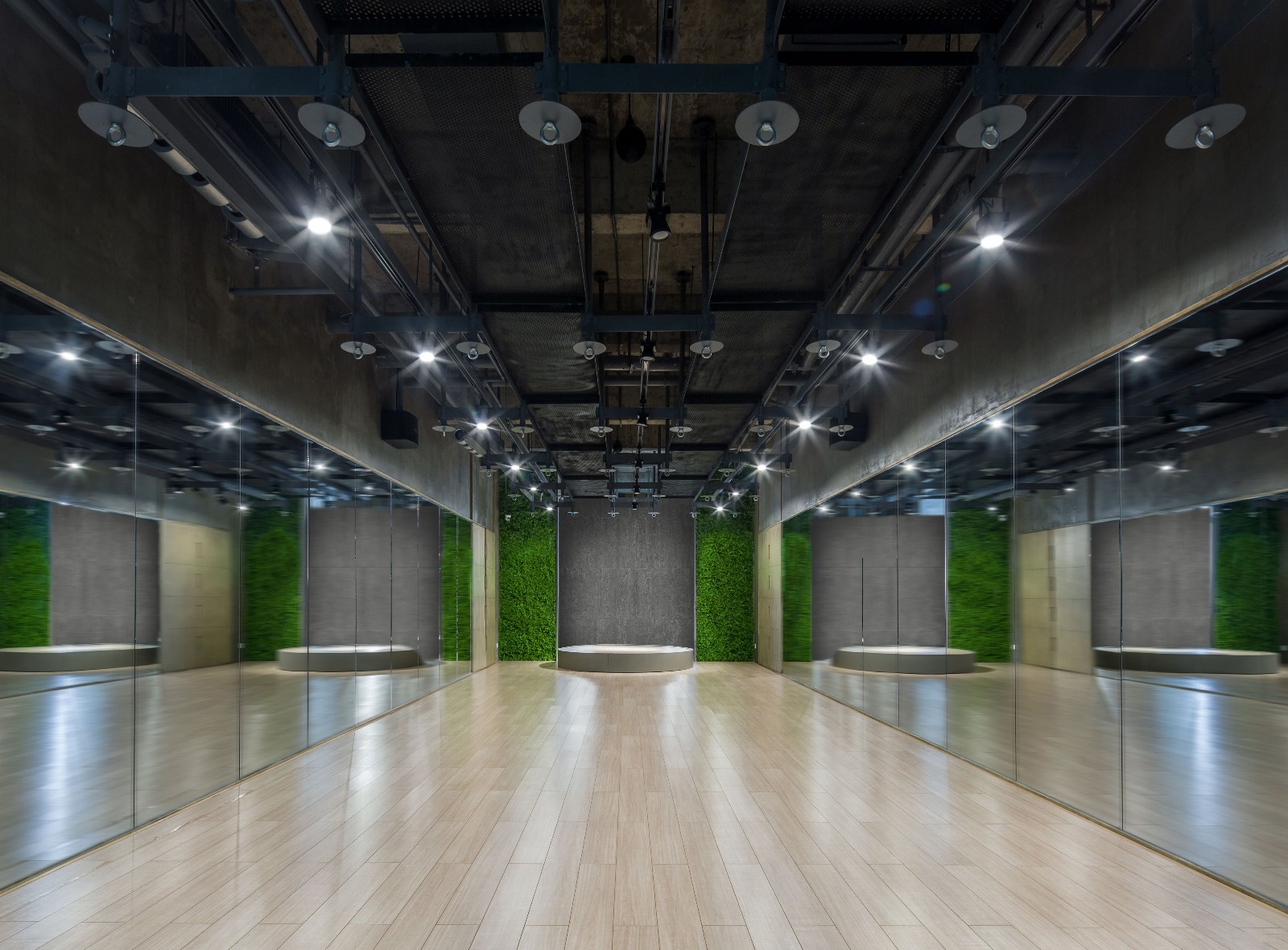 暗黑工业风健身馆丨中国南宁-15