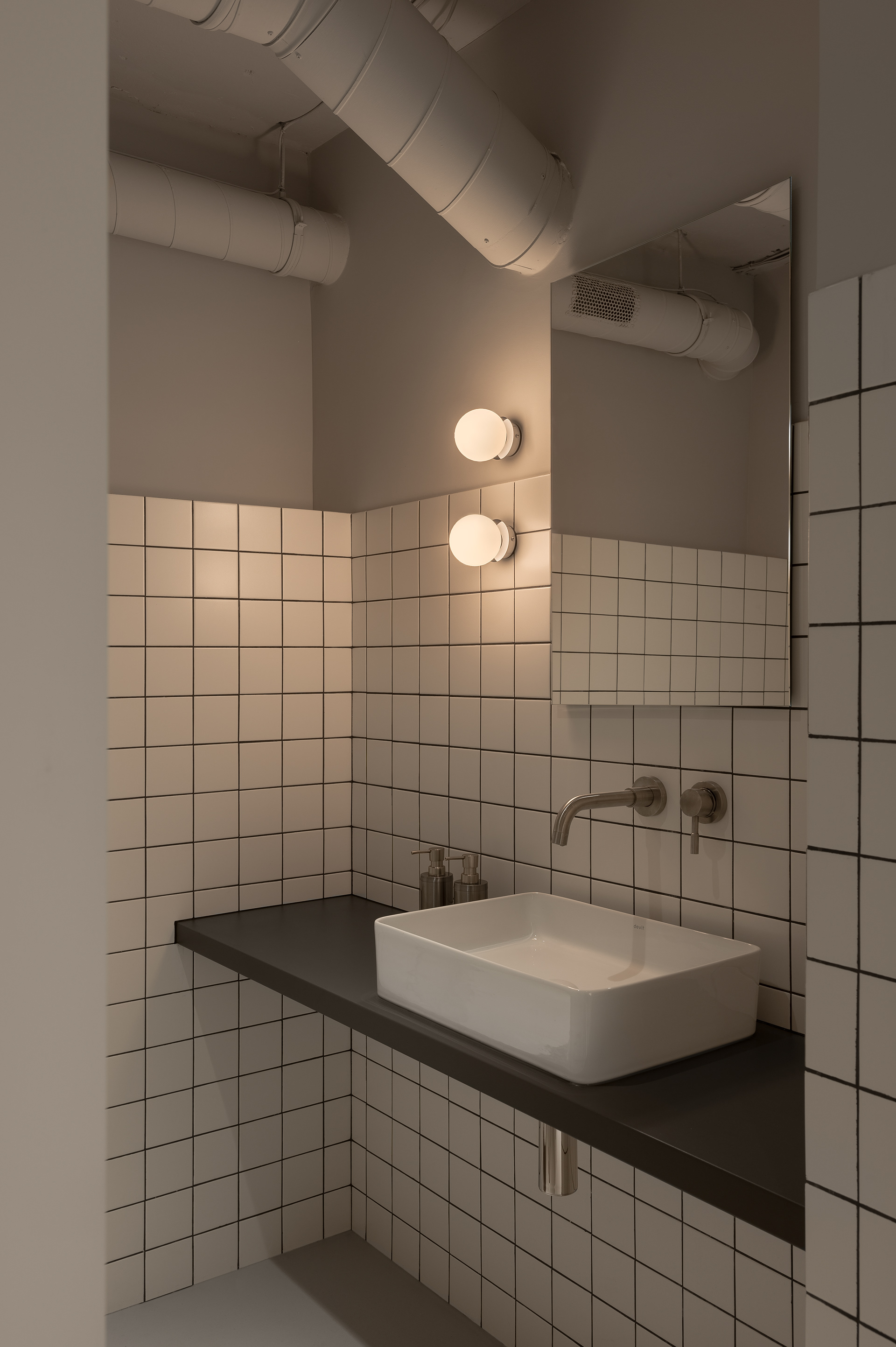 室内展厅丨乌克兰基辅丨Sofiia Hupalovska,Nataliya Stukonog-60