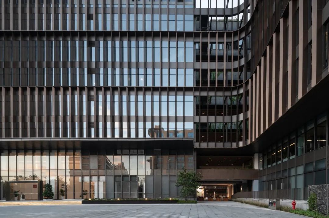 深圳国资国企产业创新中心丨中国深圳丨深圳市库博建筑设计事务所有限公司（立方设计）-26