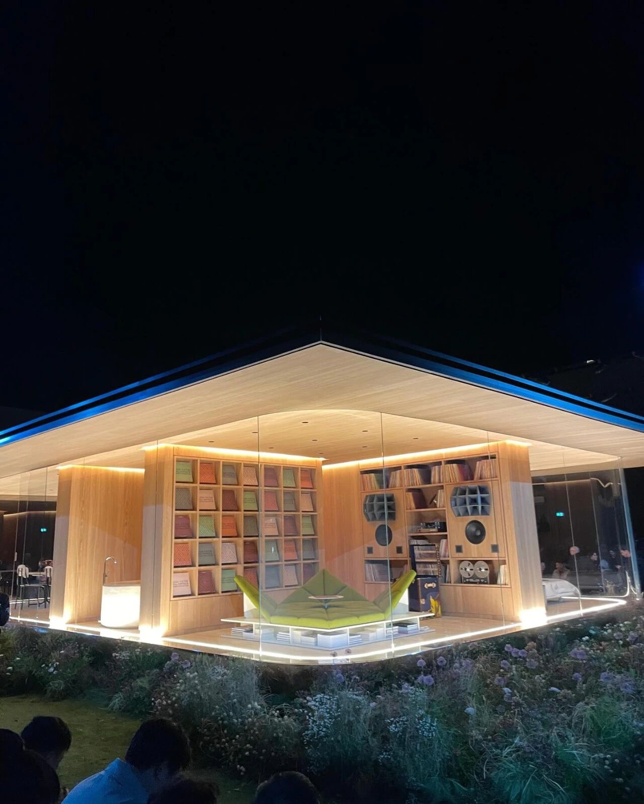 路易威登2026秋冬男装秀场丨法国巴黎-60