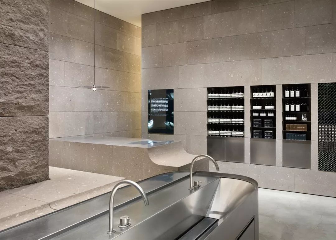 日本札幌·Aesop(伊索)护肤品专卖店设计-8