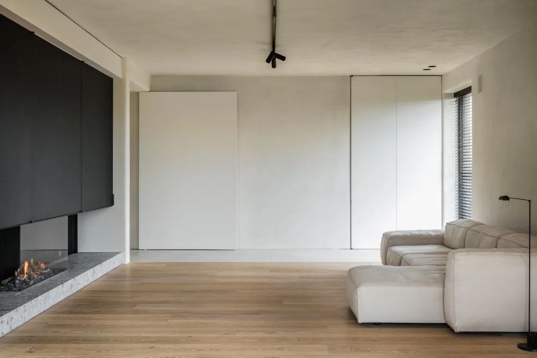 极简主义空间哲学 · Jim Dierck· 的安特卫普住宅设计丨比利时安特卫普丨Jim Dierckx-4