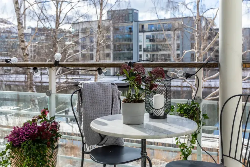 春日田园 | 自然材料打造的 82 平米绿色露台-7