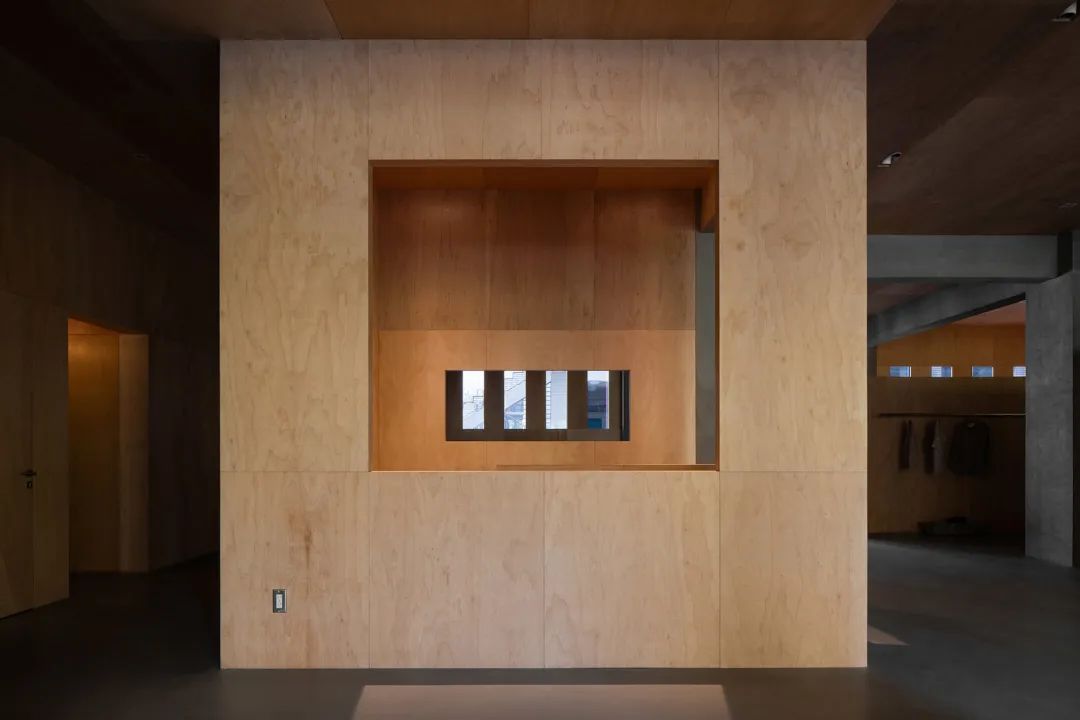 南京美术大厦 · 方庭与曲庭的融合设计丨中国南京丨MOU建筑工社-44