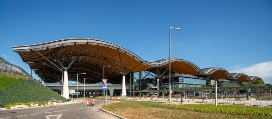 港珠澳大桥香港口岸旅检大楼-3