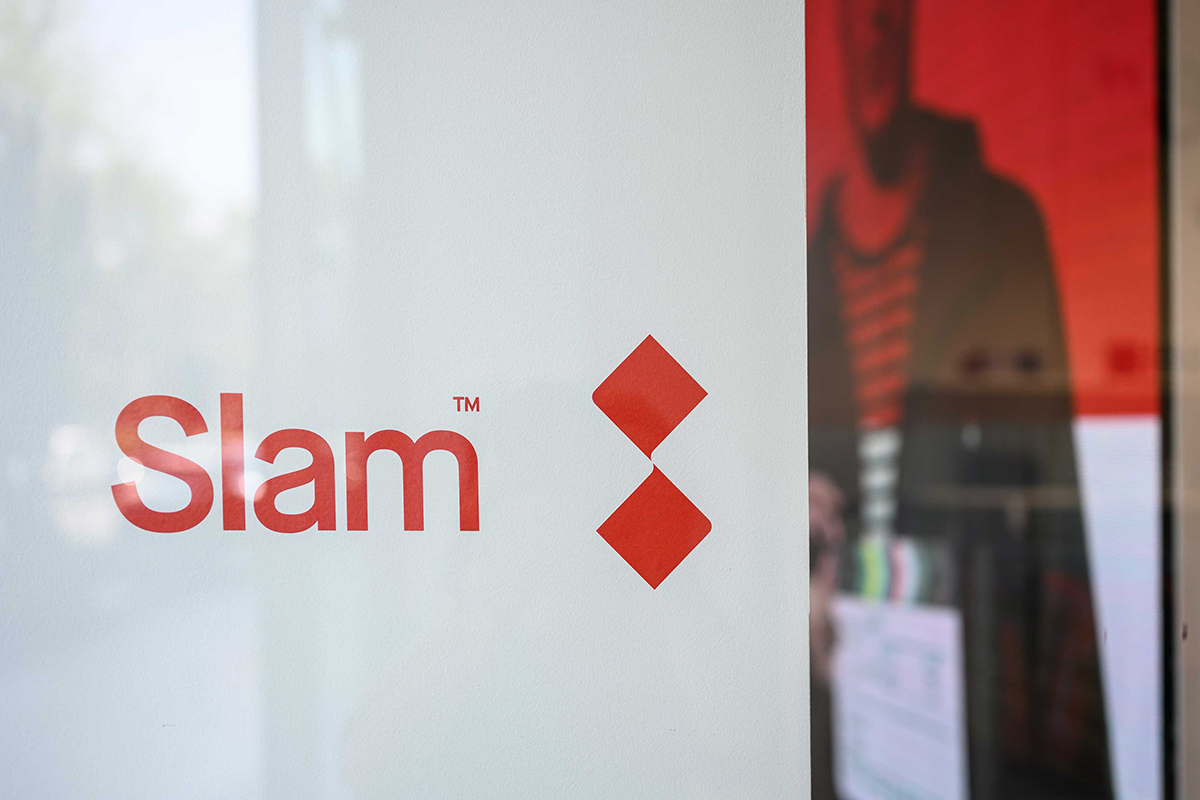 旋转之境 | 巴勒莫 Slam 旗舰店-14