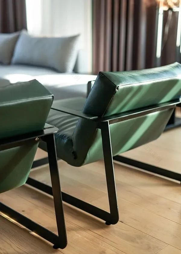 小户型大空间 | 灰色调现代设计展现灵动生活-35