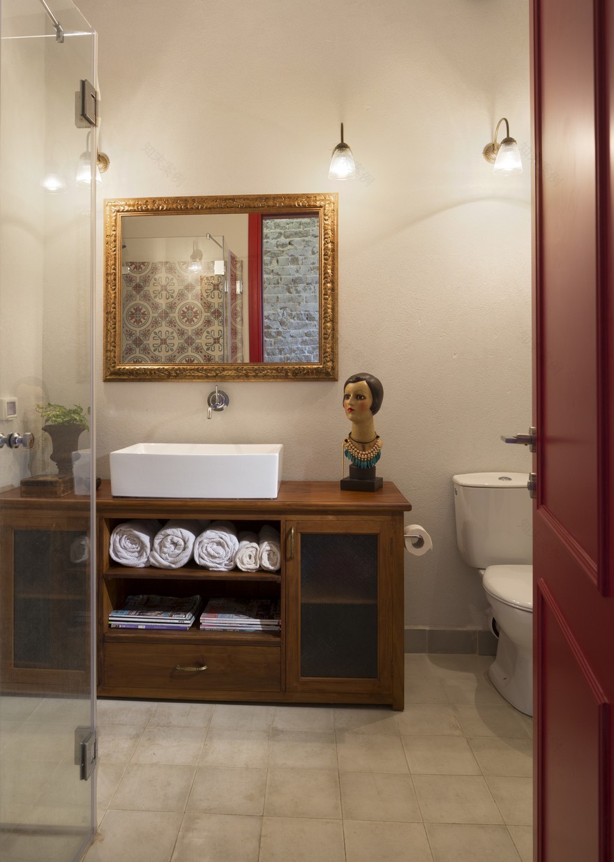 特拉维夫姐妹设计师打造的两套短期租赁公寓-20