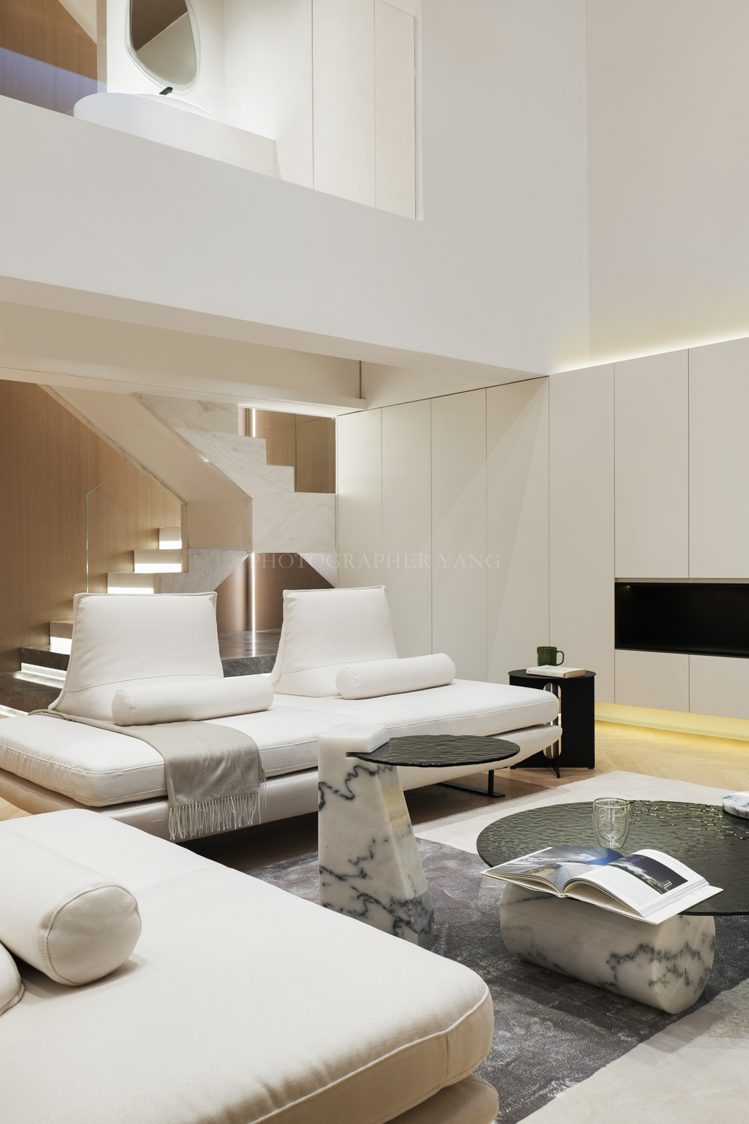 白色和木色的碰撞丨Studio X-10