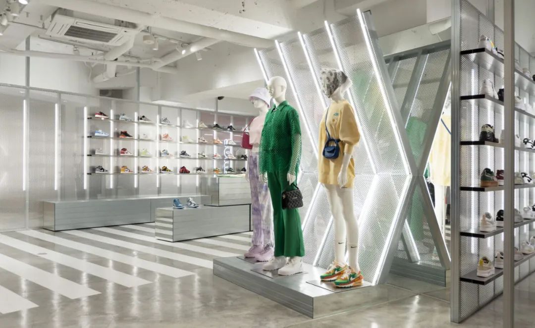 atmos 粉色旗舰原宿店丨日本东京丨NANKA-15