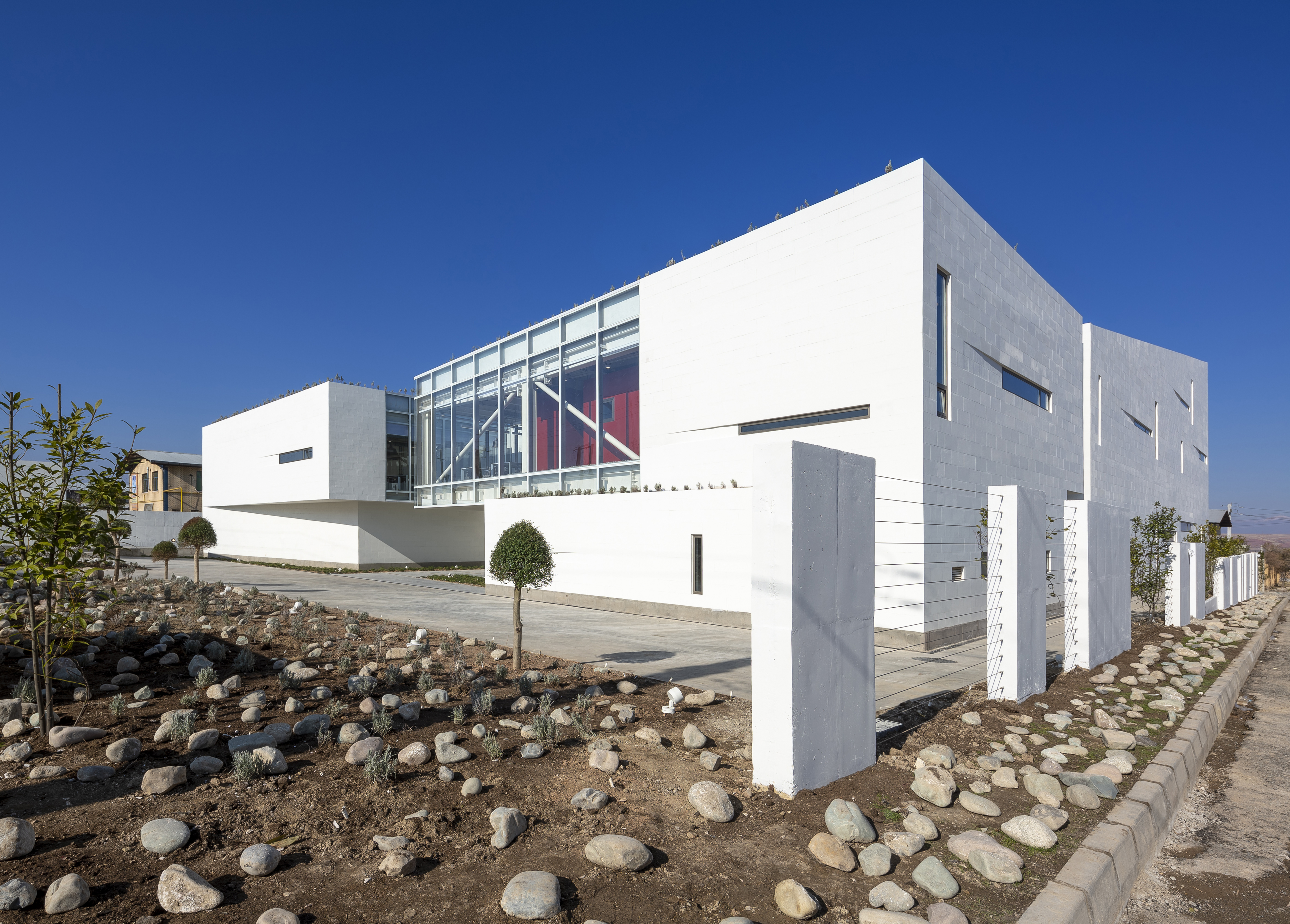 伊朗 Shamim 聚合物工厂丨Davood Boroojeni Office-18