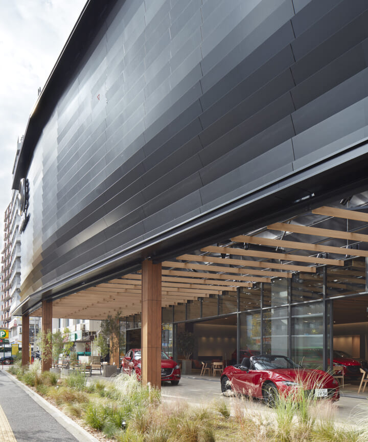 関東マツダ 高田馬場店  Suppose Design-1