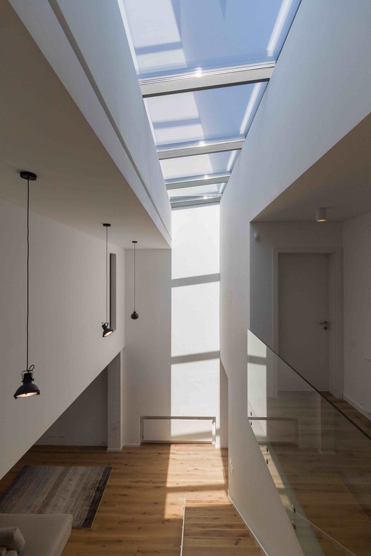 罗马尼亚四口之家，绿色环保与自然共生-12