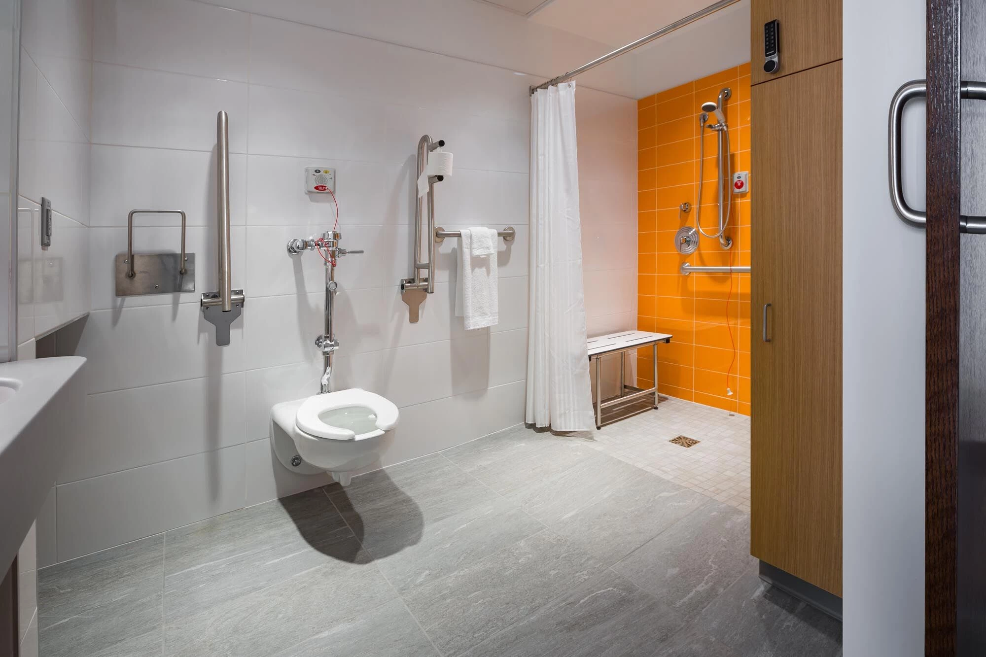 Mercy Medical Center 住院康复中心丨美国锡达拉皮兹丨OPN Architects-13