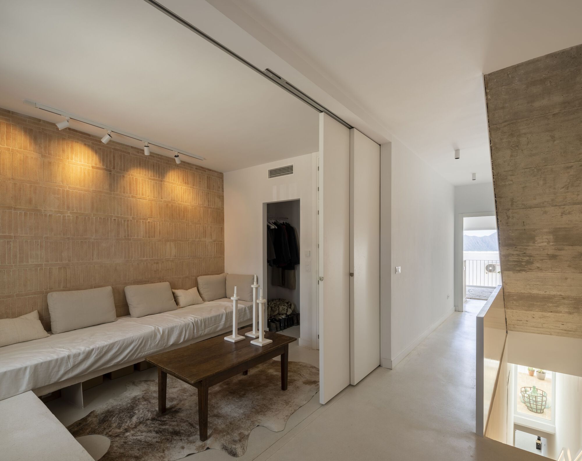 朱莉娅和卡勒姆之家丨西班牙丨DTR_studio-30